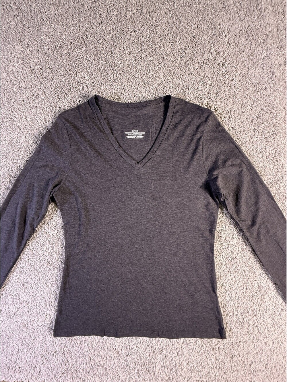 NWOT Fanatics Women’s Long Sleeve T Shirt V Neck Size Small Gray Cotton